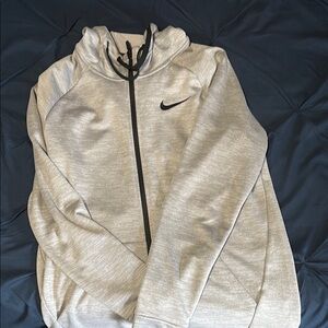 Men’s Nike zip up hoodie